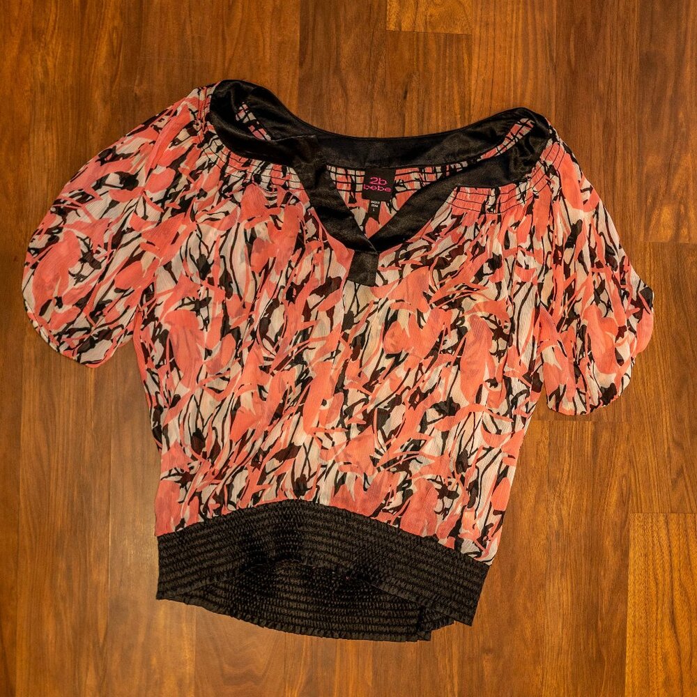 CLEARANCE 2b Bebe Sheer Printed Y2K Blouse Coral Black White Size Large